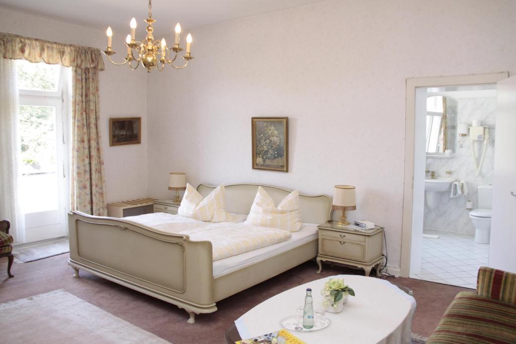 Alte Villa Schlossblick Bad Pyrmont Kamer foto