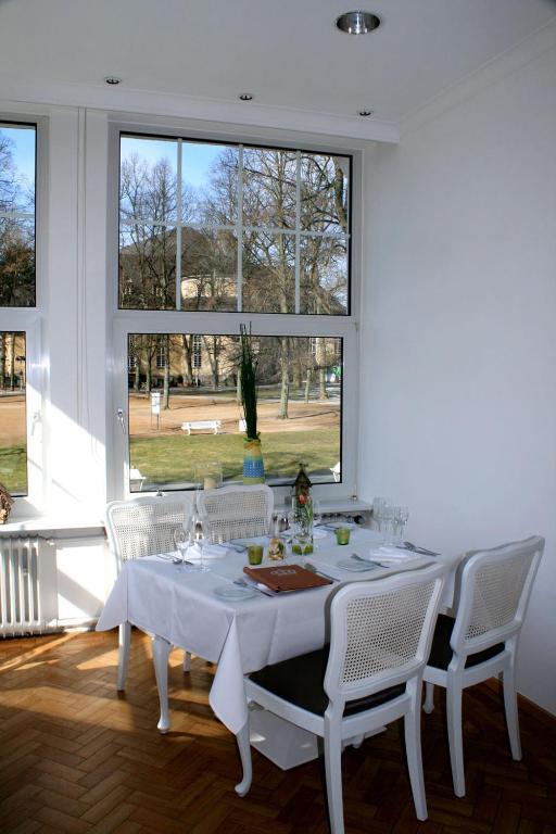 Alte Villa Schlossblick Bad Pyrmont Buitenkant foto